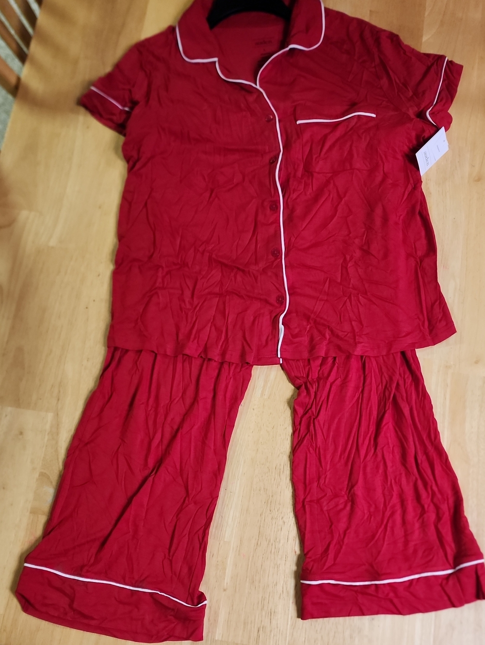 NWT Auden Cloud Knit Modal Pajama Set Red Size L Short Sleeve Crop Pants